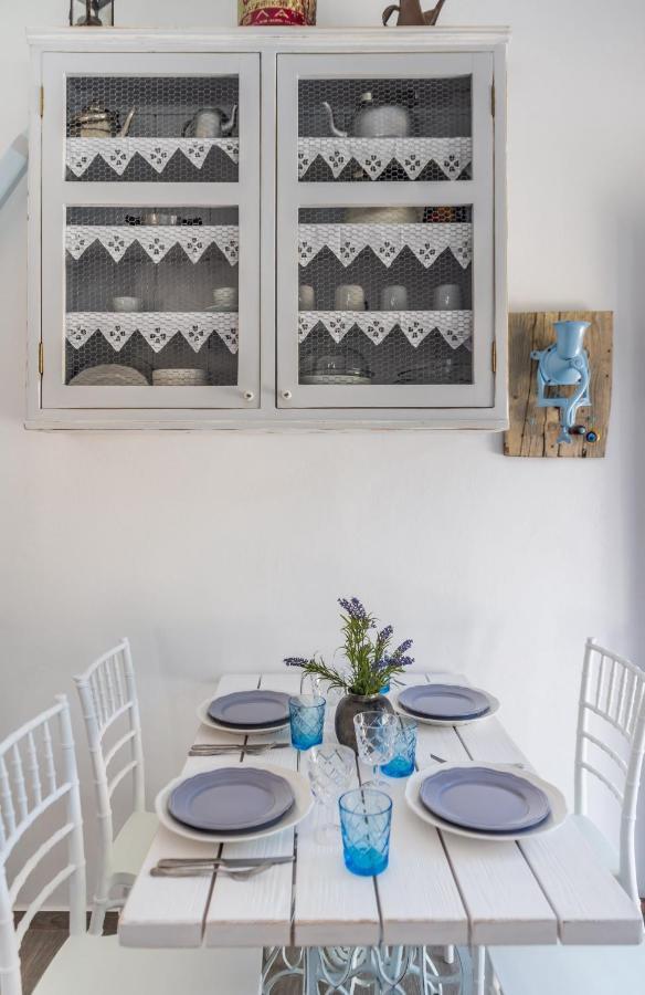 Maison Triantatria Plaka  Luaran gambar