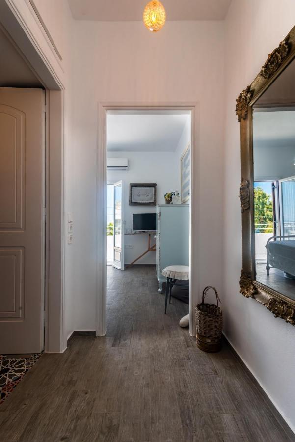 Maison Triantatria Plaka  Luaran gambar